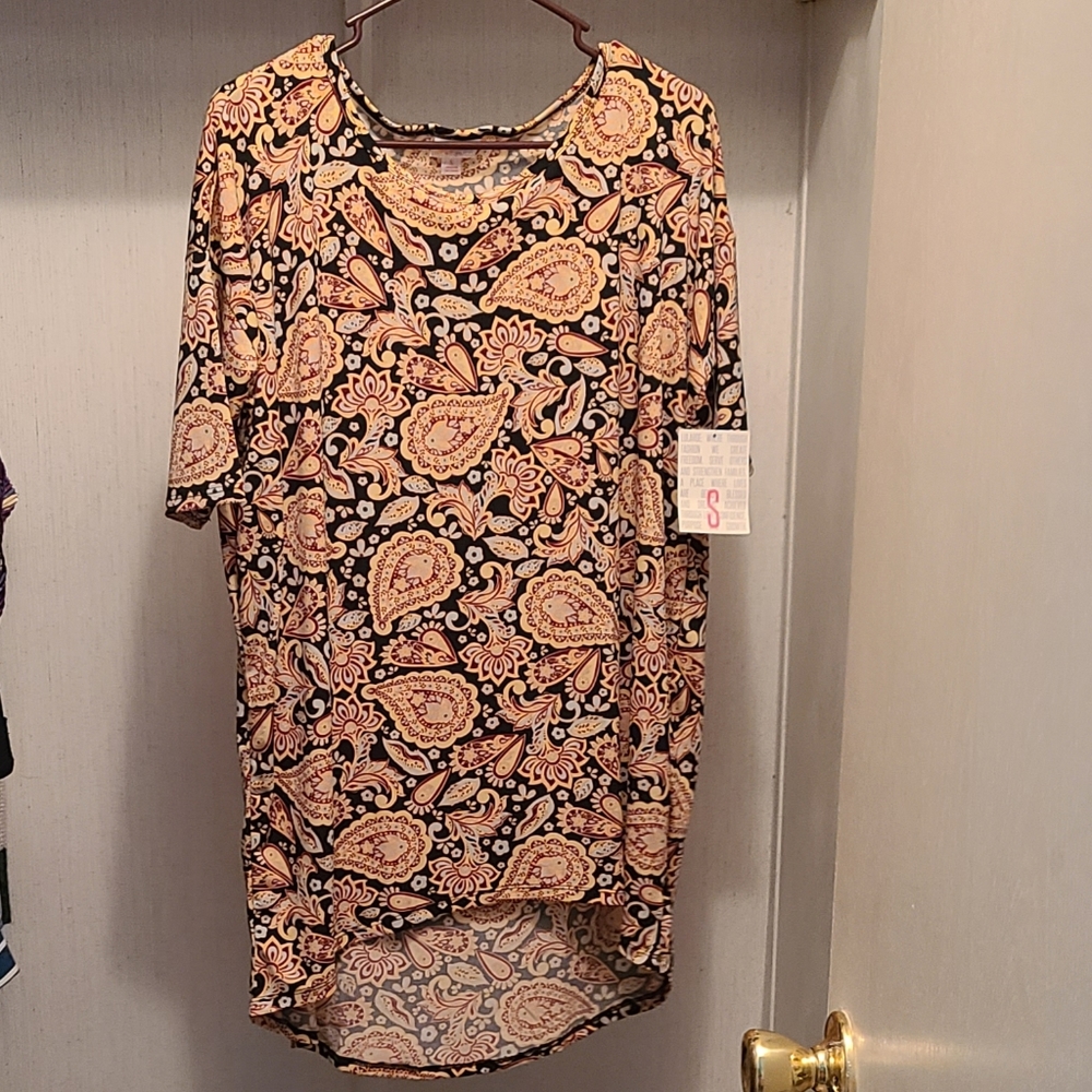LulaRoe NWT Irma- Small